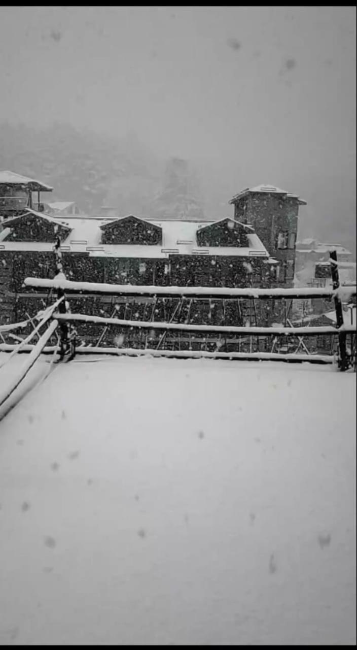 Hotel Hadimba Regency ! Free 4 Wheeler Parking ! Mountain View Rooms ! Near Mall Road Manali Εξωτερικό φωτογραφία